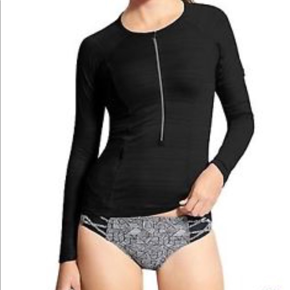 Athleta SPF 50 Pacifica Top Size M Black